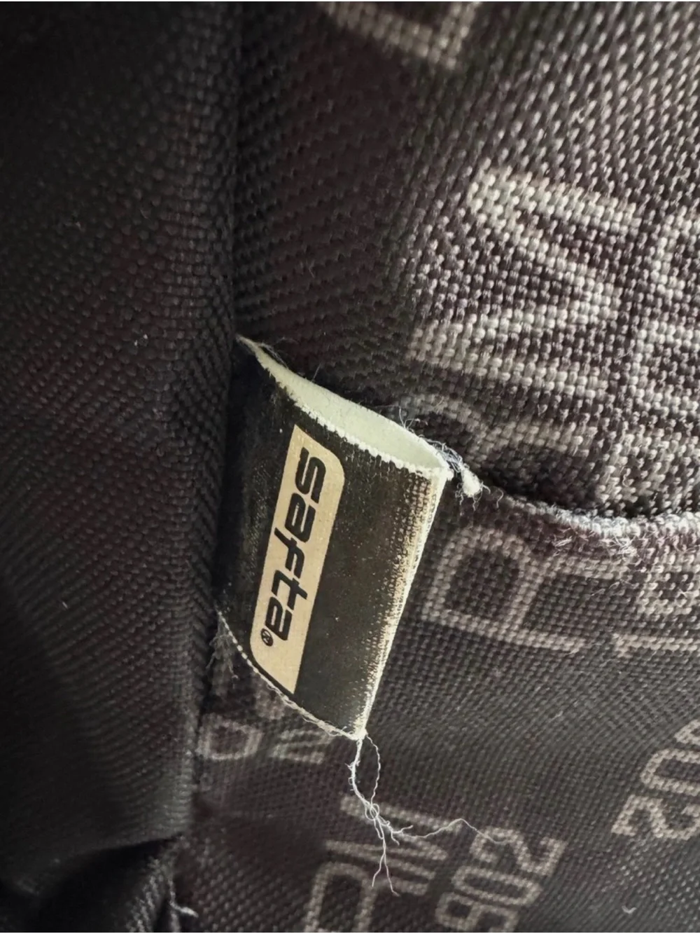 Real Madrid Soccer Fútbol Black Logo Backpack - Men's Casual Bag